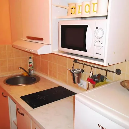 Charming Kestenovi Dvori- 1 Bedroom A7 Opric