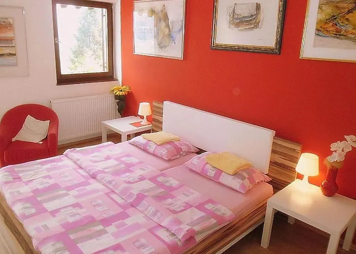 Διαμέρισμα Charming Kestenovi Dvori- 1 Bedroom A7 *